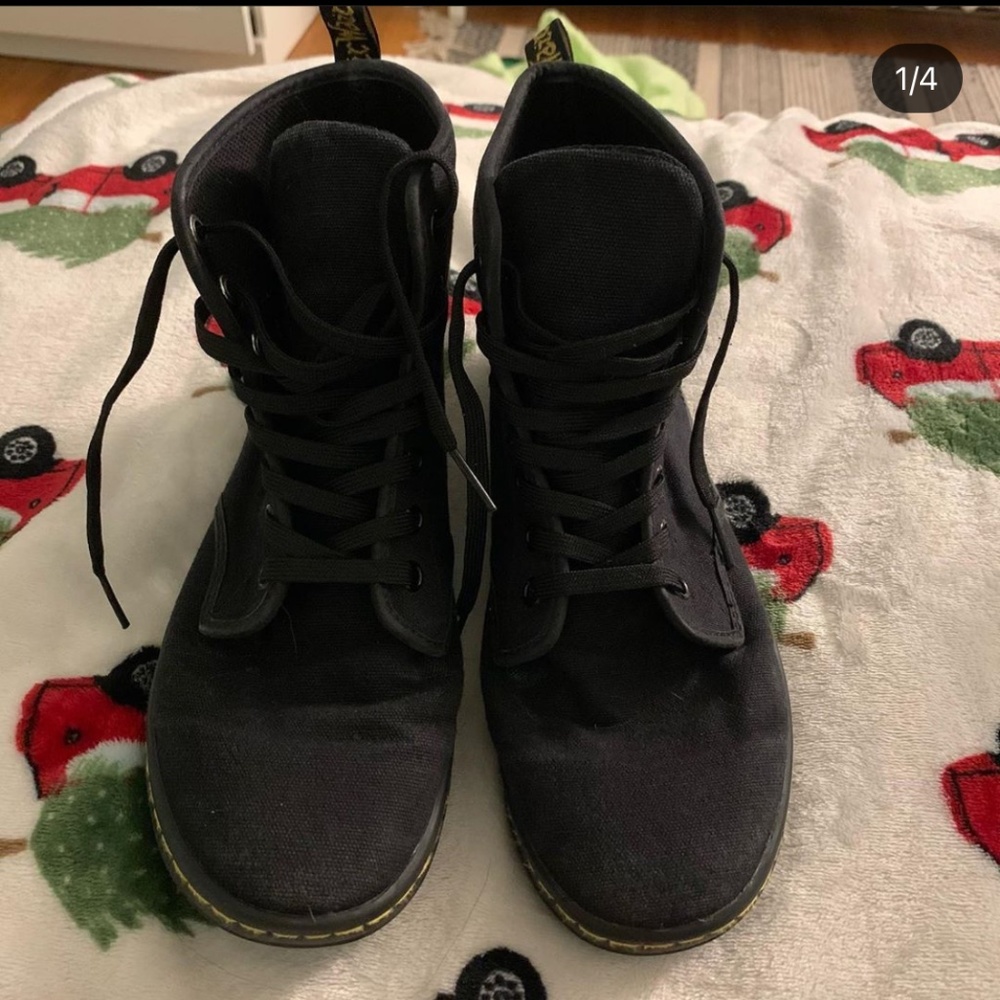 Dr Marten Sneaker/Boots